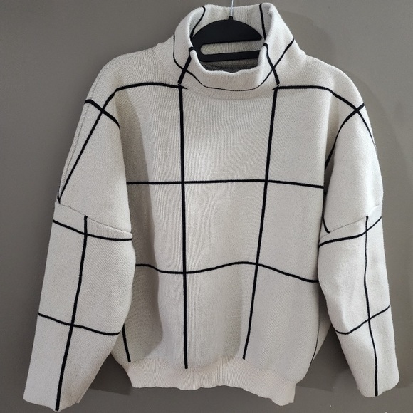 Chicwish Sweaters - Wool blend size small sweater